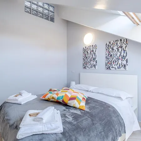 شقة Politecnico & Crocetta Elegant Flat